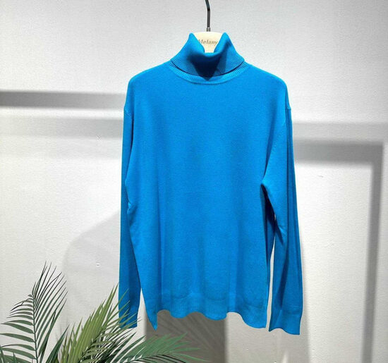 Džemperis - bītlene ar augsto apkakli un viskozi Tirkīzs Universāls izmērs 